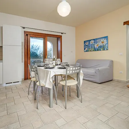 Apartment Trilo La Rosa *